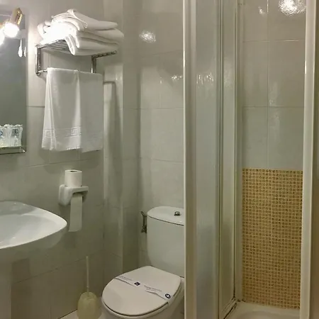Hotell El Emigrante *